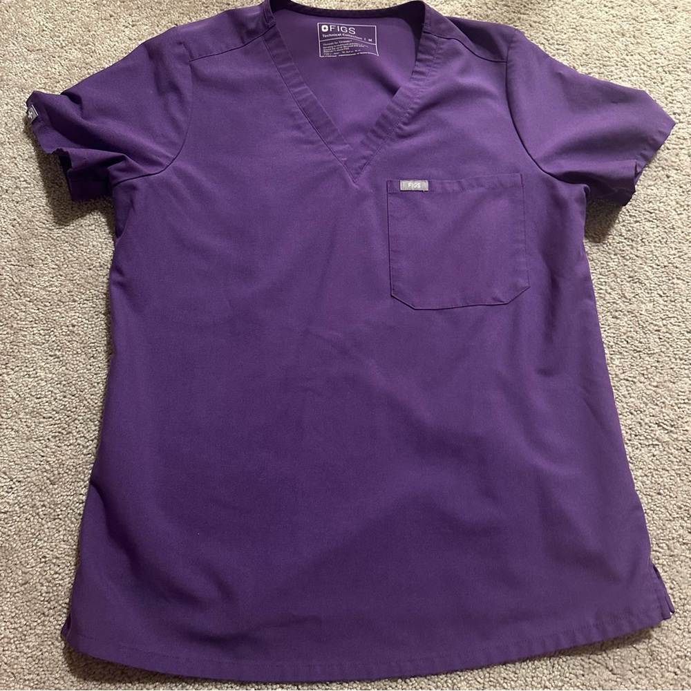 Figs Scrub Top
